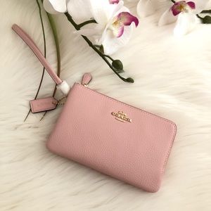 ❗️SALE❗️COACH Double Corner Zip Wristlet